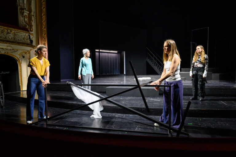 Alea Hagedorn, Gertraud Ingeborg, Nikola Jaritz-Rudle und Charlotta Grimm