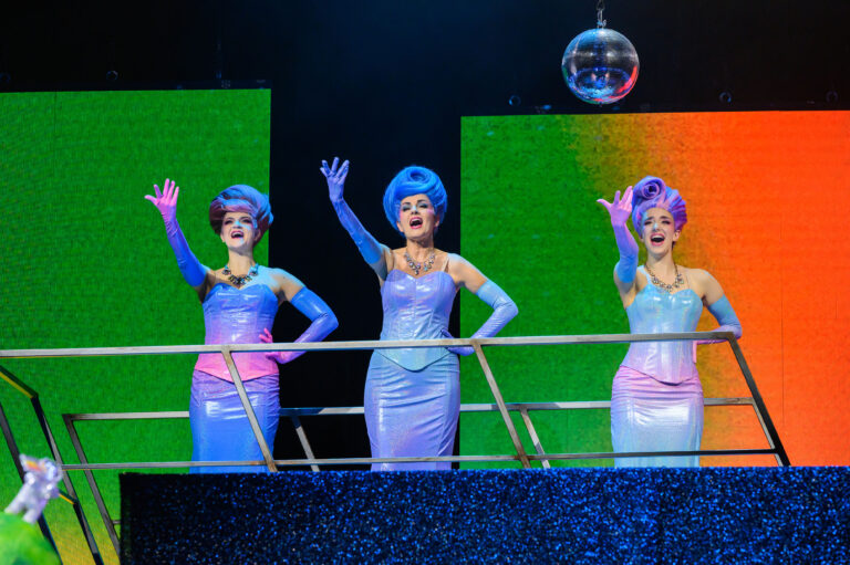 Larissa Enzi, Monika Ballwein, Alea Hagedorn